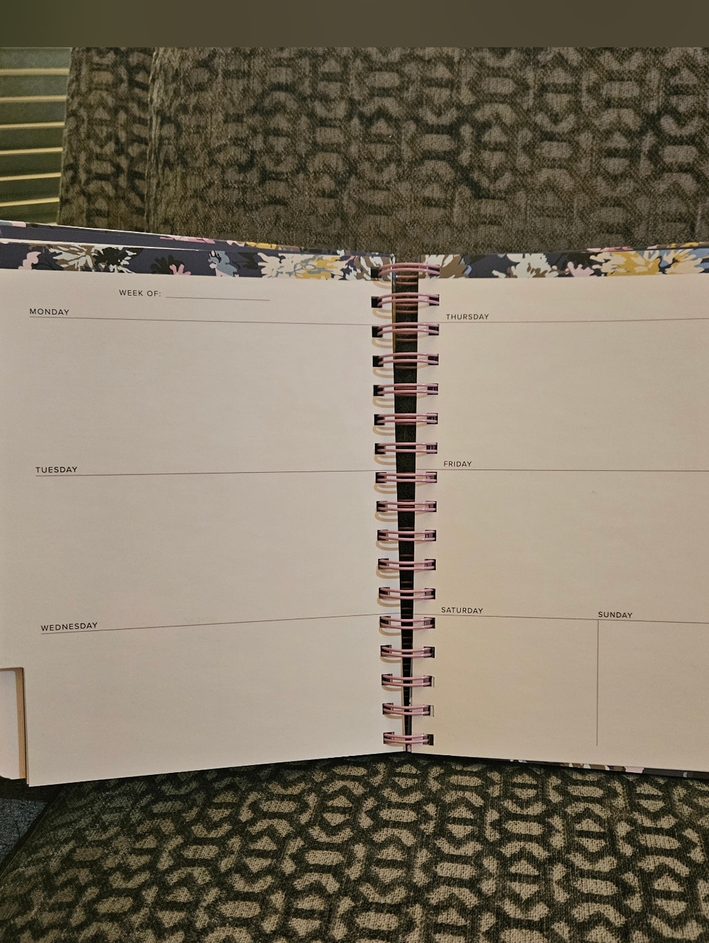 Vera Bradley Floral Spiral Non Dated Planner in Navy & Pastel NWT - Picture 13 of 15